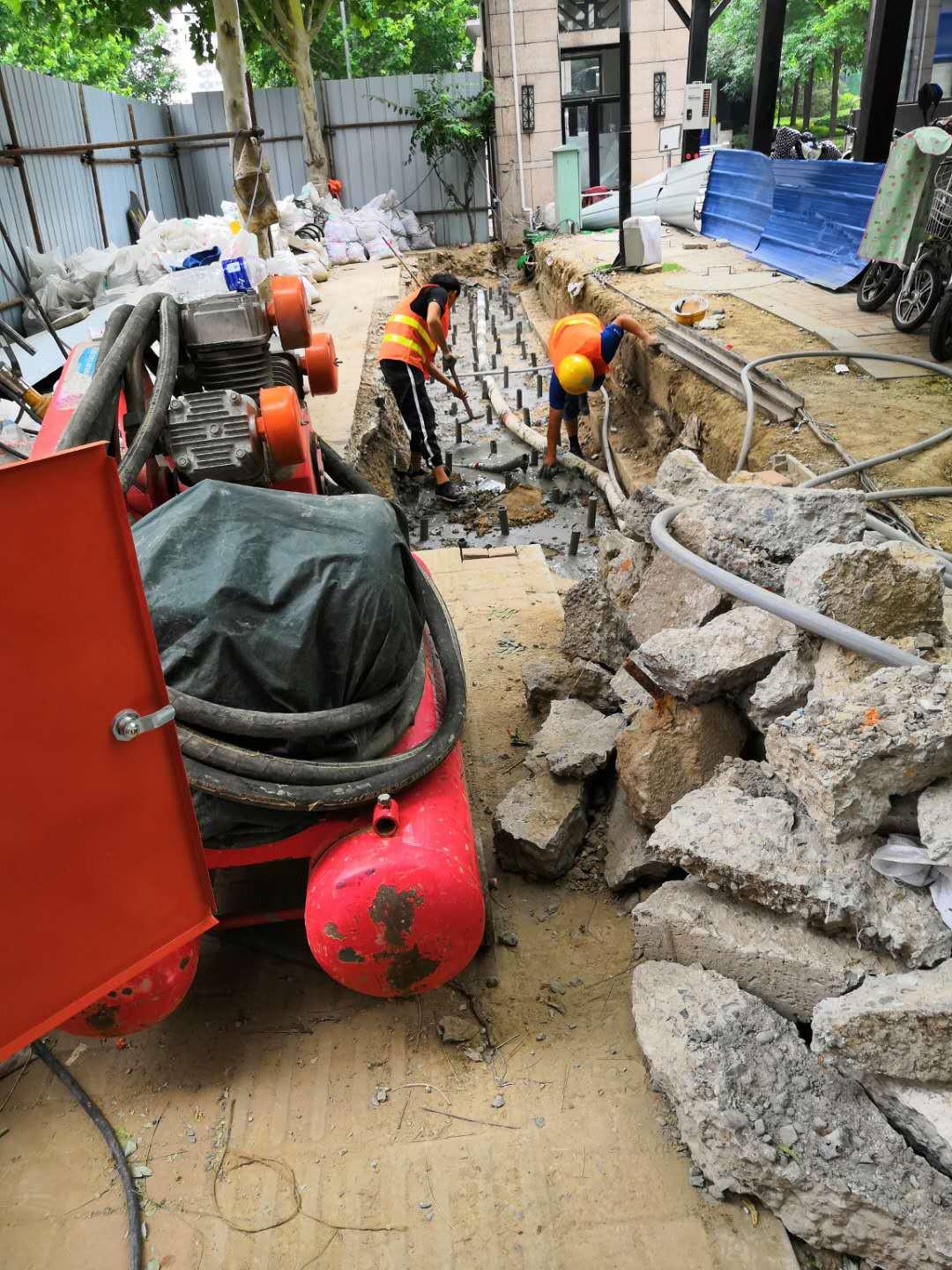 哈尔滨地基加固解决房子的地基下沉问题